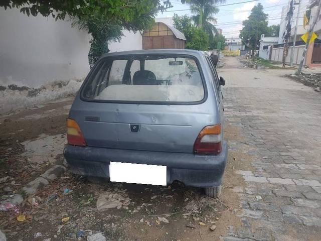 https://images10.gaadi.com/usedcar_image/4638629/original/processed_8a6b2b7e-abe1-476d-90de-57ba070357f8.jpeg?imwidth=6402