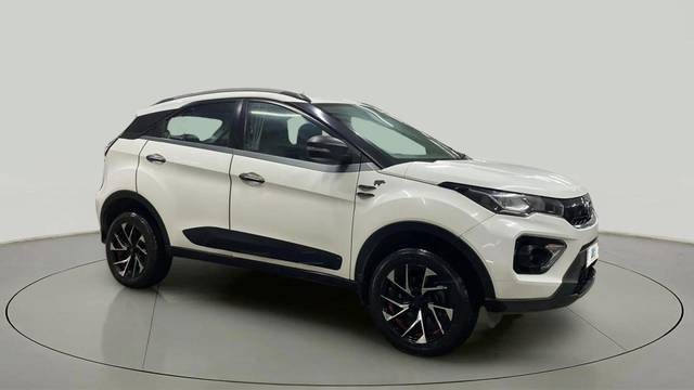 https://images10.gaadi.com/usedcar_image/4638653/original/41f1da39969f859565c974c0845fe21b.jpg?imwidth=6400