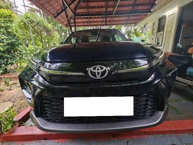 https://images10.gaadi.com/usedcar_image/4638655/original/processed_ce4070f5-cee3-4e08-b87b-6232b20701f6.jpg?imwidth=6400