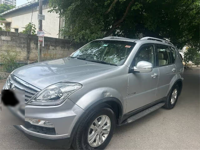 https://images10.gaadi.com/usedcar_image/4638725/original/7f689799-25db-47a6-9372-2773a5d759ca.png?imwidth=6402