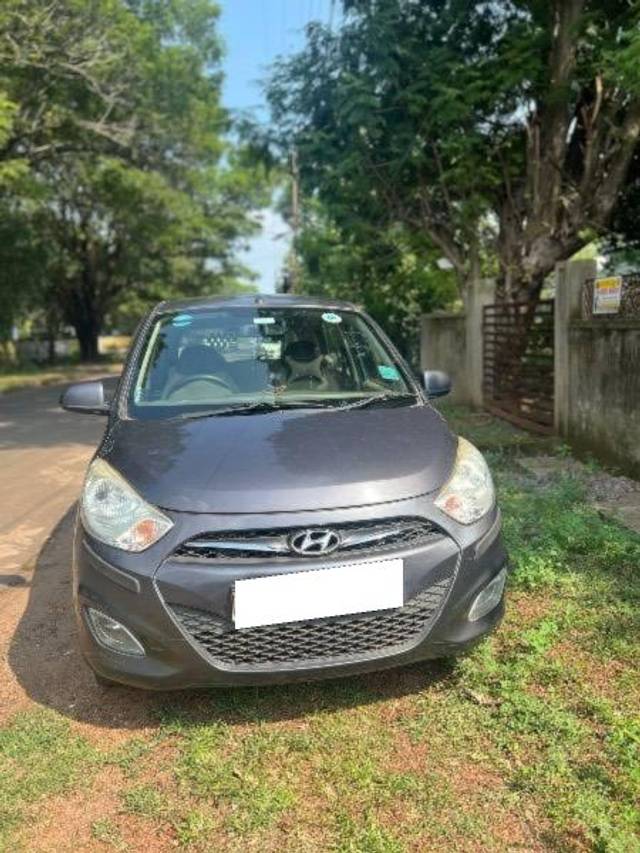 https://images10.gaadi.com/usedcar_image/4638732/original/processed_d997c36f-894d-4dab-aabc-4a7c9479b969.jpeg?imwidth=6400