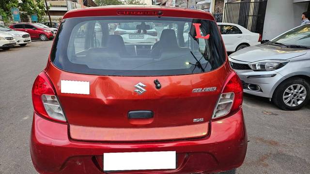https://images10.gaadi.com/usedcar_image/4638755/original/processed_6dbdb11882d948907f32ec97845c9212.jpg?imwidth=6401