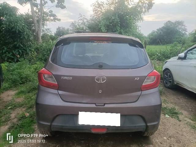 https://images10.gaadi.com/usedcar_image/4638773/original/processed_7bd9cb30-7f86-49a2-a381-3886c5f2bda2.jpg?imwidth=6402