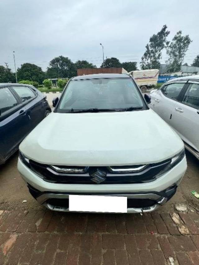 https://images10.gaadi.com/usedcar_image/4638776/original/processed_8a4eb68b-c252-4d32-ab9e-4a00b69a5c58.jpeg?imwidth=6400