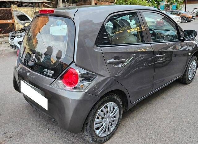 https://images10.gaadi.com/usedcar_image/4638785/original/processed_a6a16cc04caf4fec58662f014f761f44.jpg?imwidth=6401