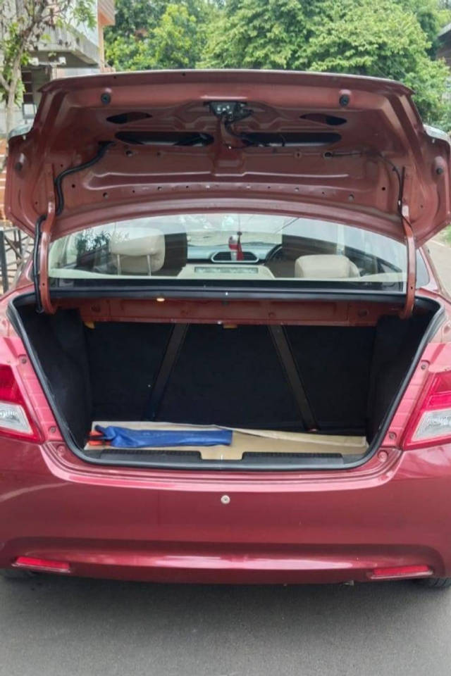 https://images10.gaadi.com/usedcar_image/4638799/original/17b2730e4baee3374c6861266dfb8478.png?imwidth=6402