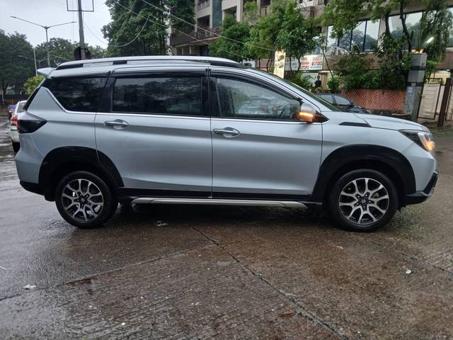 https://images10.gaadi.com/usedcar_image/4638896/original/processed_8e94030e6c11d4450d9c5e4721e6e990.jpg?imwidth=6401
