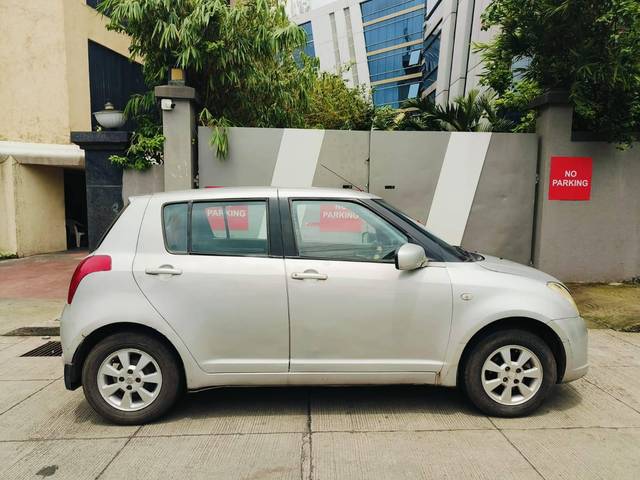 https://images10.gaadi.com/usedcar_image/4638906/original/processed_3426d1e1dd7f2c3ecf66841accc64987.jpeg?imwidth=6401