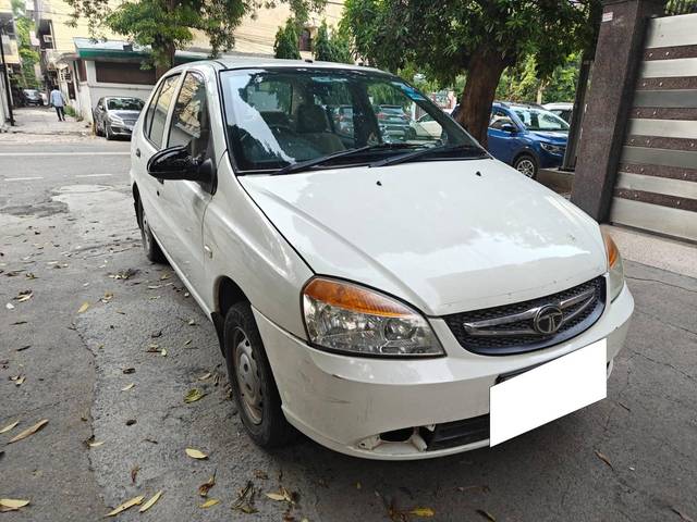 https://images10.gaadi.com/usedcar_image/4638907/original/processed_a8bf8591c97615494508f5b3b0f3e3bf.jpg?imwidth=6400