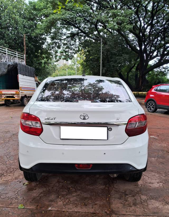 https://images10.gaadi.com/usedcar_image/4638974/original/processed_928c720290915026e2e6001d6bad8143.jpg?imwidth=6402