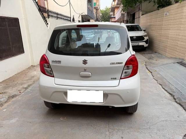 https://images10.gaadi.com/usedcar_image/4638979/original/processed_1adb472e-44b7-45c0-9014-3d297d2ea44b.jpeg?imwidth=6402