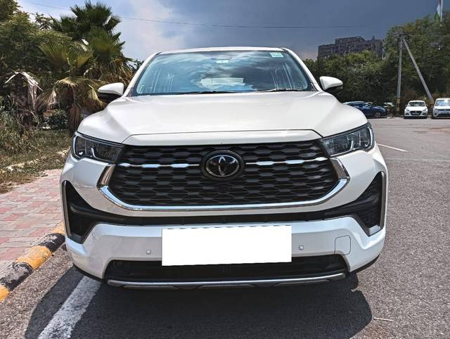 https://images10.gaadi.com/usedcar_image/4639020/original/processed_8bc473aa7aa7caaef39ea9a5d736ec2b.jpg?imwidth=6400