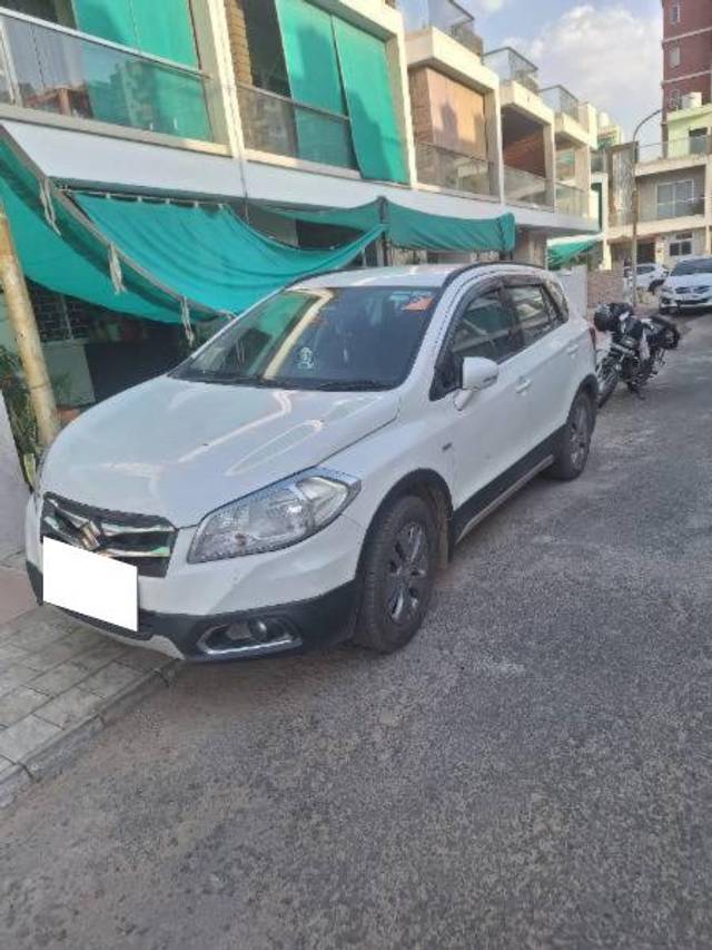 https://images10.gaadi.com/usedcar_image/4639073/original/processed_f6571eef-66cc-40d4-9f27-6e8ba0f9dd0b.jpg?imwidth=6402