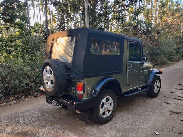 https://images10.gaadi.com/usedcar_image/4639082/original/processed_bff01fc4-2f00-47bc-bad8-f09f5218b73f.jpg?imwidth=6401
