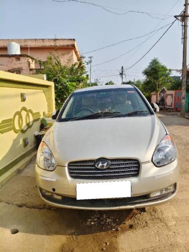 https://images10.gaadi.com/usedcar_image/4639095/original/processed_339f9737-2afa-45e4-8190-528125d311c2.jpg?imwidth=6400
