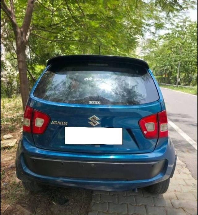 https://images10.gaadi.com/usedcar_image/4639185/original/processed_700b4268b4efb01a1e35f9220c5266a6.jpg?imwidth=6402