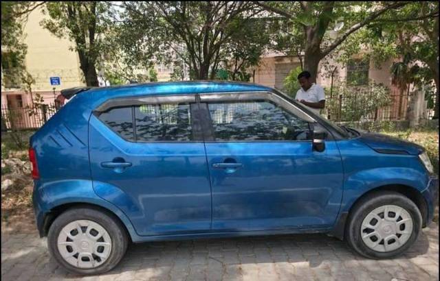 https://images10.gaadi.com/usedcar_image/4639185/original/processed_a775aabf9cace355a2be9da694cfb2bb.jpg?imwidth=6401