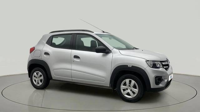 https://images10.gaadi.com/usedcar_image/4639192/original/c7b9d9e6e42bc67835684db656940ab4.jpg?imwidth=6400
