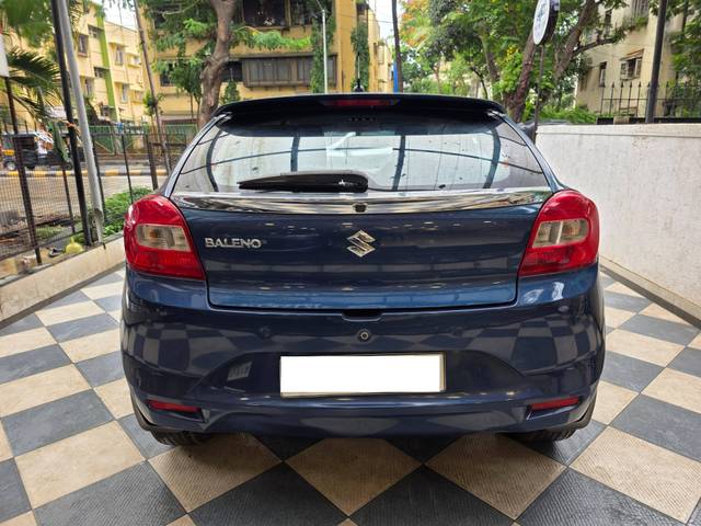 https://images10.gaadi.com/usedcar_image/4639280/original/processed_556d21249a4f87ed19ad910b94d4d9ad.jpg?imwidth=6401