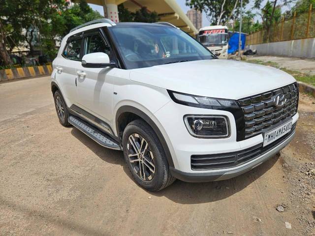 https://images10.gaadi.com/usedcar_image/4639350/original/processed_cad55d41c6b399541d900c0c8d3793bd.jpg?imwidth=6400