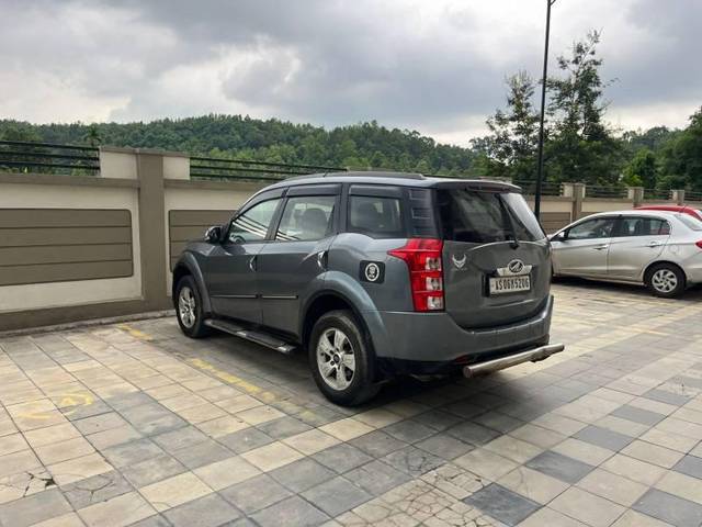 https://images10.gaadi.com/usedcar_image/4639429/original/processed_ec010f1f-db16-4fd5-a178-4095bf89af91.jpg?imwidth=6401