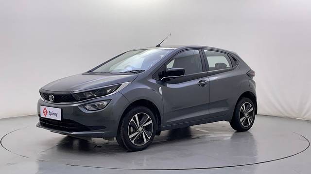 https://images10.gaadi.com/usedcar_image/4639578/original/55caf8e47582605a5bb1571b0b25e3c0.JPG?imwidth=6400