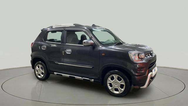 https://images10.gaadi.com/usedcar_image/4639579/original/a6d982da0b98bc8a9bc76cfef7e8c8f9.jpg?imwidth=6400