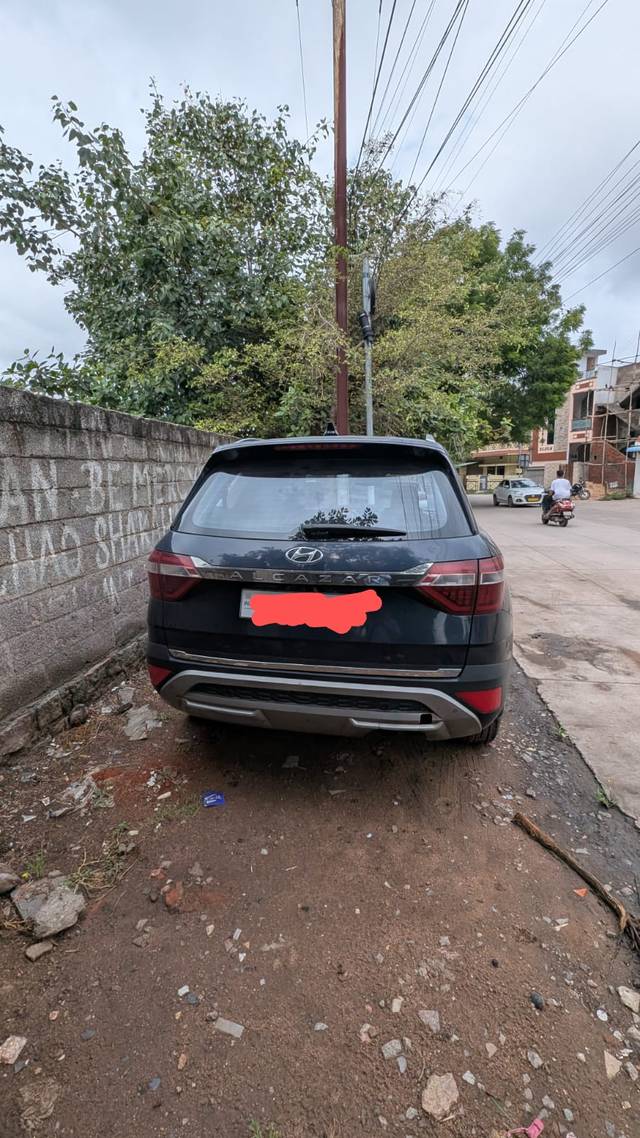https://images10.gaadi.com/usedcar_image/4639612/original/43214710f613a91633083f857e0f264b.jpg?imwidth=6402