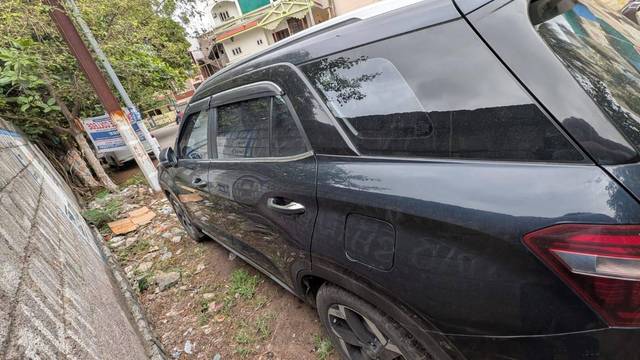 https://images10.gaadi.com/usedcar_image/4639612/original/processed_f2919d26c951c0a4c87b9258e395411d.jpg?imwidth=6401