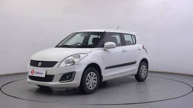 https://images10.gaadi.com/usedcar_image/4639619/original/412e2a0eeeab22969ee098920c3c0082.JPG?imwidth=6400