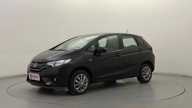 https://images10.gaadi.com/usedcar_image/4639649/original/15d0e3184ca93172c2fee754043e7f4b.JPG?imwidth=6400