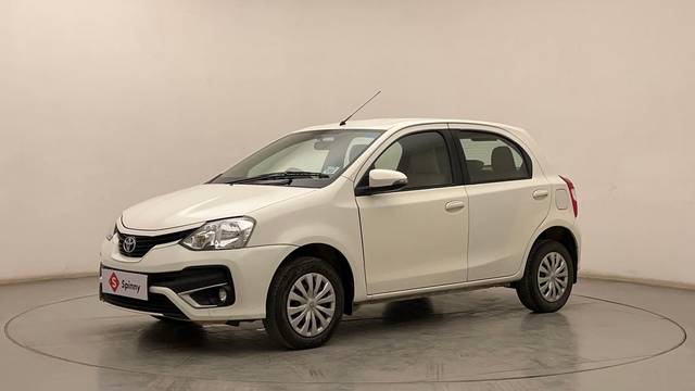 https://images10.gaadi.com/usedcar_image/4639676/original/12f684767e34648c33a32f9ebe105769.JPG?imwidth=6400