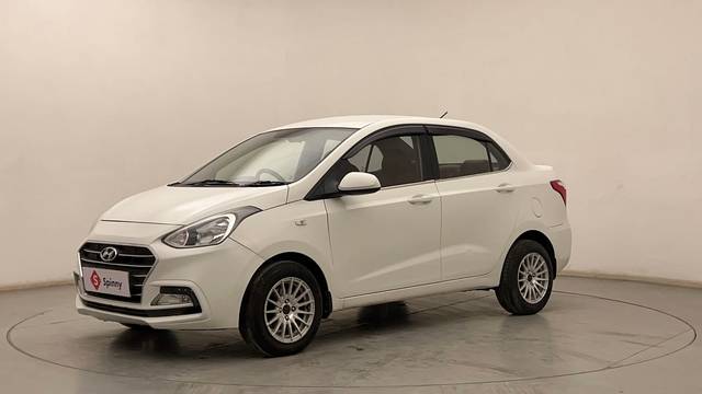 https://images10.gaadi.com/usedcar_image/4639678/original/0593e731a7d4d6c7215b85ff99dbf307.JPG?imwidth=6400