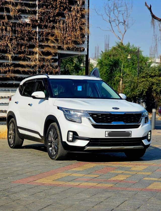 https://images10.gaadi.com/usedcar_image/4639682/original/processed_95cd11dda884d162c8f4051f320323af.jpg?imwidth=6400