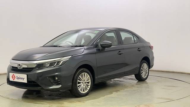 https://images10.gaadi.com/usedcar_image/4639702/original/3a7ec8d9616b1f9f2986b6794a222136.JPG?imwidth=6400