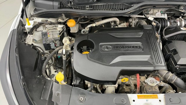 Second-hand 2023 Tata Altroz XZ for sale in Jaipur-38