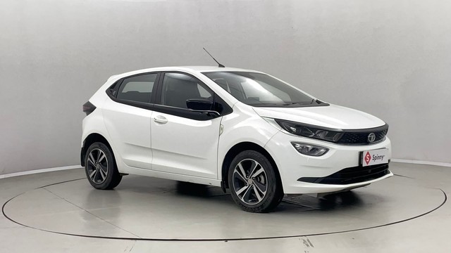 Second-hand 2023 Tata Altroz XZ for sale in Jaipur-1