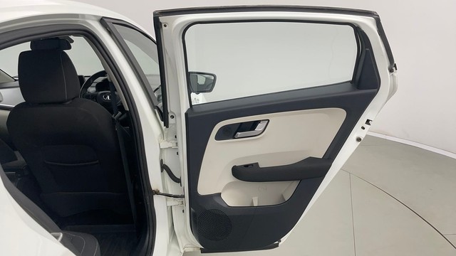 Second-hand 2023 Tata Altroz XZ for sale in Jaipur-26