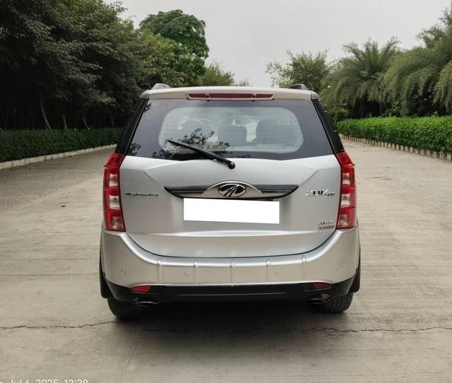https://images10.gaadi.com/usedcar_image/4639832/original/processed_7b95a827c6fc613b7a2f677c2367a79d.jpg?imwidth=6401