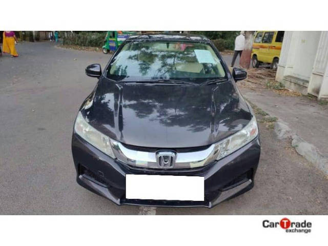 https://images10.gaadi.com/usedcar_image/4639837/original/processed_9dc83d816ac4fc1ae707ddb74fb6c610.png?imwidth=6400