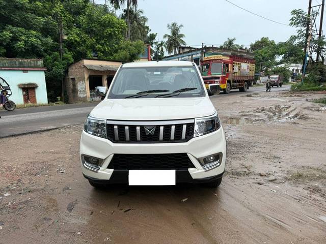 https://images10.gaadi.com/usedcar_image/4639852/original/processed_887cfac9e64c23bbf38c4103d39b2b78.jpg?imwidth=6402
