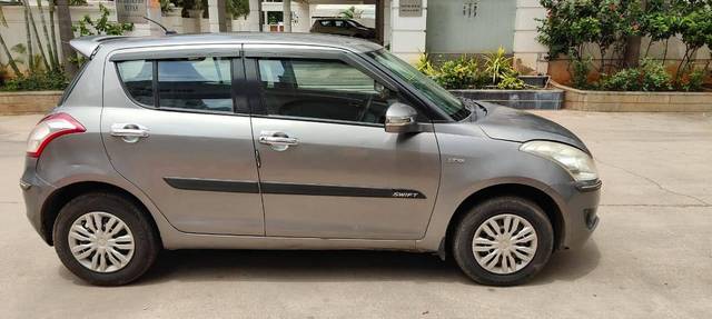 https://images10.gaadi.com/usedcar_image/4639903/original/processed_711ecafc9799c0c35b4e4c899127f6ec.jpg?imwidth=6401