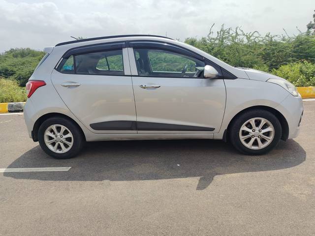 https://images10.gaadi.com/usedcar_image/4639914/original/16a9b54b2aefbce34e0eb4ab6a98a4ae.jpg?imwidth=6401