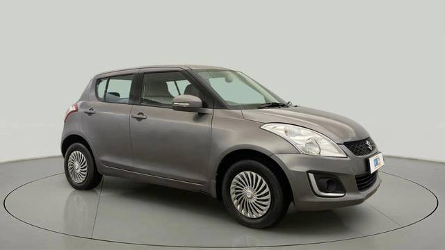 https://images10.gaadi.com/usedcar_image/4639929/original/270abaad3dcab419e1a4636f467ad342.jpg?imwidth=6400