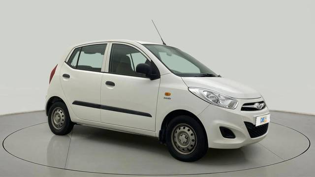 https://images10.gaadi.com/usedcar_image/4639931/original/b1dc8d922b0076bd82d036d6ae4423de.jpg?imwidth=6400