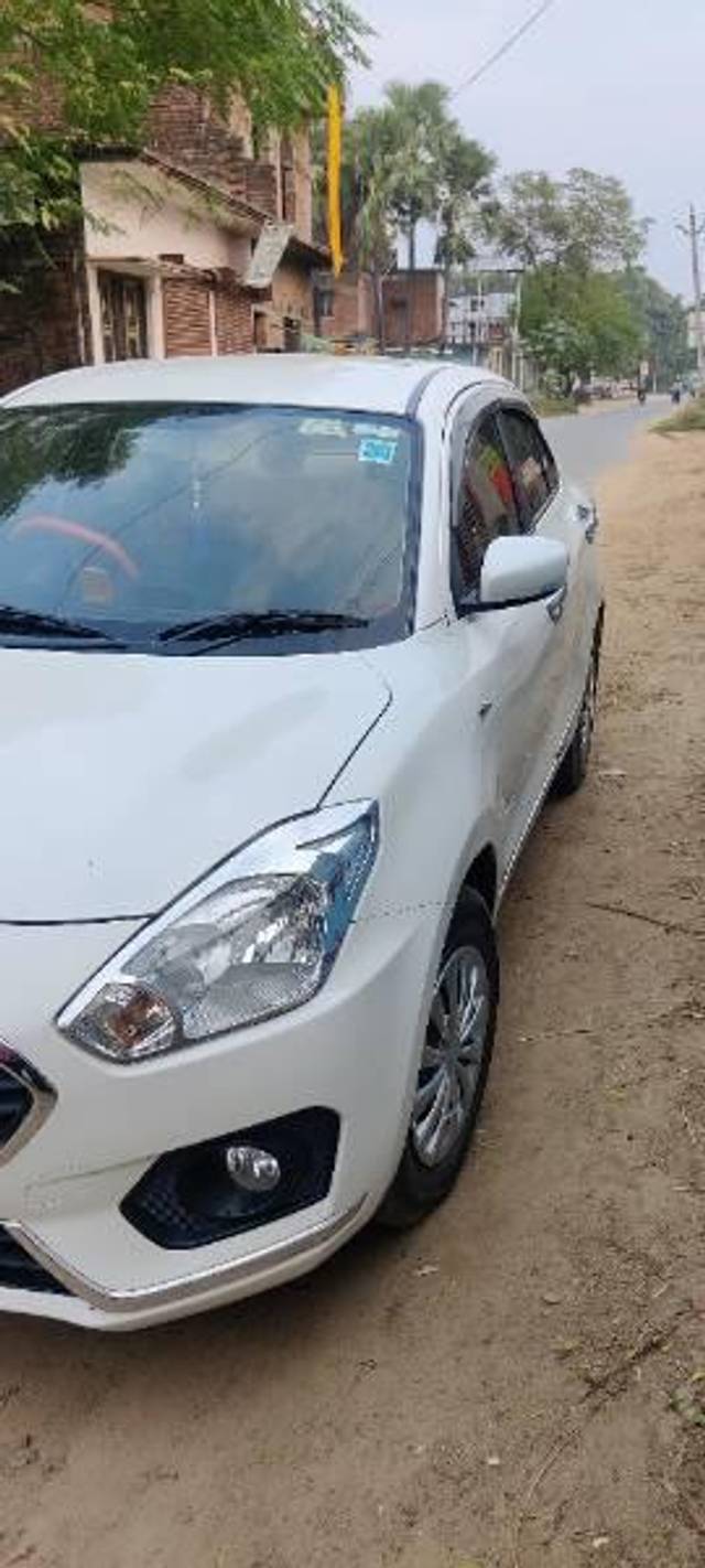 https://images10.gaadi.com/usedcar_image/4639970/original/processed_04654129-d4a2-43d5-9894-e349eaf77e9b.jpg?imwidth=6400