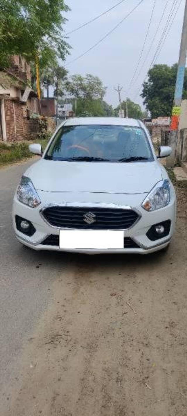 https://images10.gaadi.com/usedcar_image/4639970/original/processed_39fa1291-d33a-41ca-815b-817c38354277.jpg?imwidth=6402
