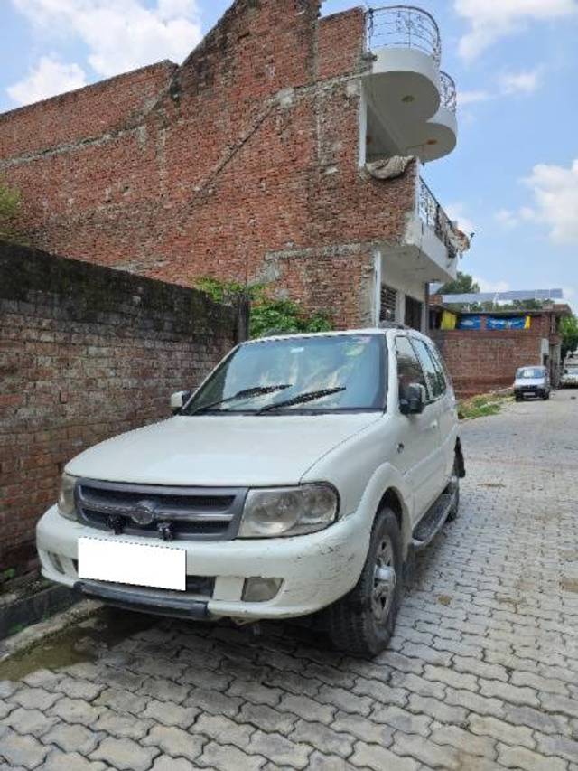 https://images10.gaadi.com/usedcar_image/4640054/original/processed_5fd79205-32eb-46df-a017-d6df9573a583.jpg?imwidth=6400