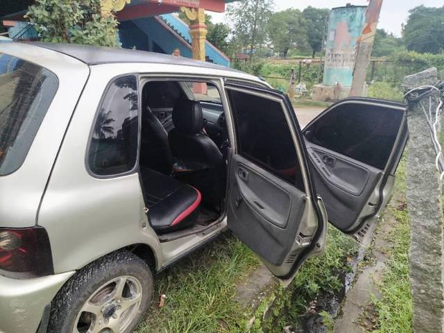 https://images10.gaadi.com/usedcar_image/4640055/original/processed_a3dcc442-16a6-42ae-8322-806da29eaac7.jpg?imwidth=6400
