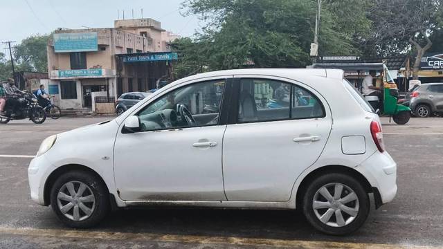 https://images10.gaadi.com/usedcar_image/4640061/original/processed_145031fa-837c-4195-bf34-e13d1bf0e01b.jpg?imwidth=6400